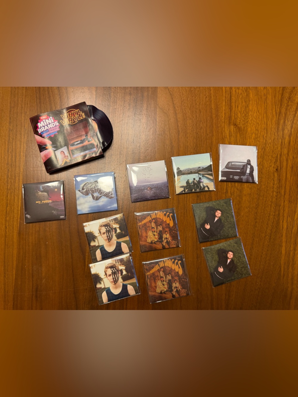 Mini Brands Vinyl - Set of 11